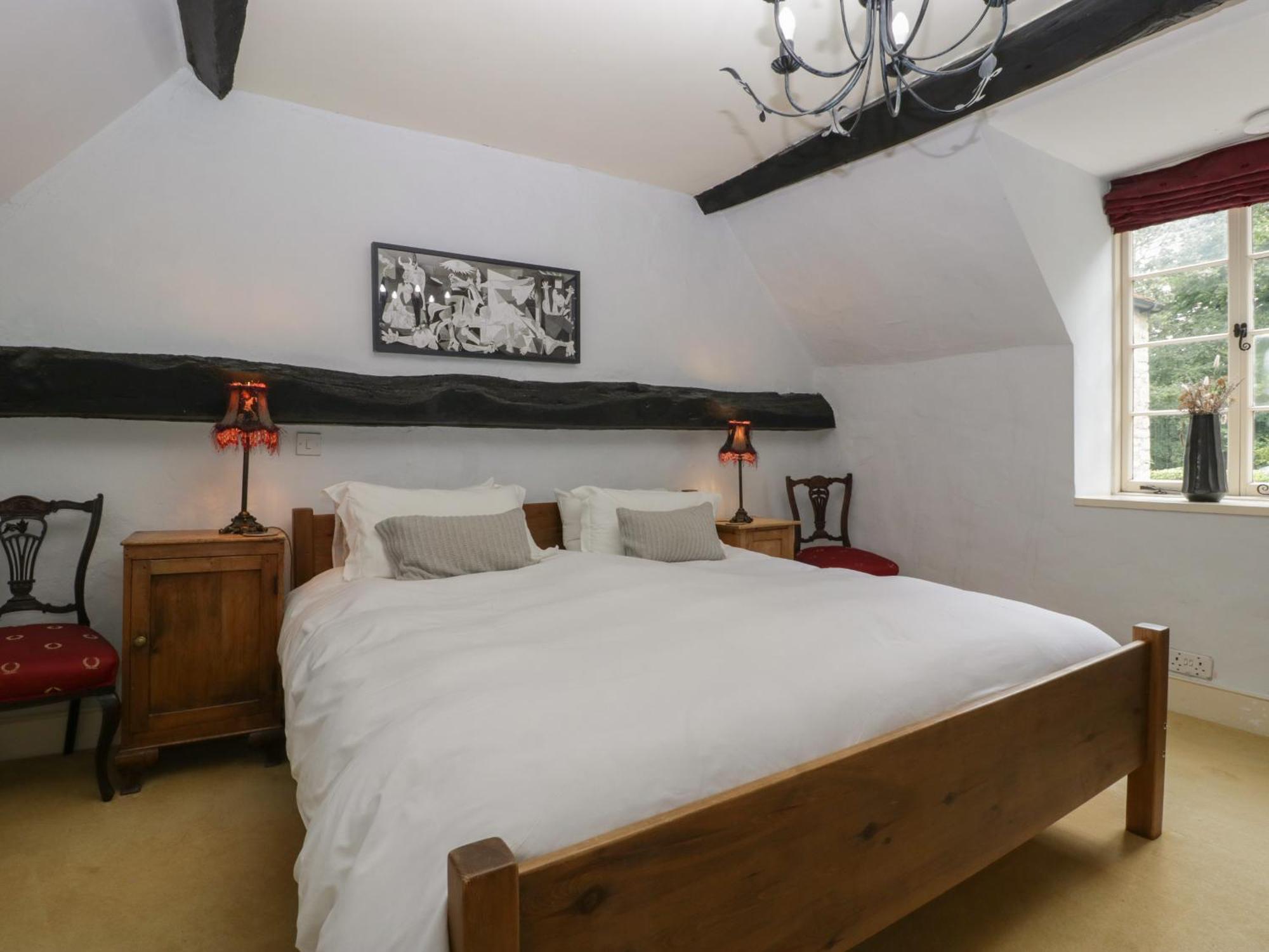 Danby Lodge Lydney Buitenkant foto