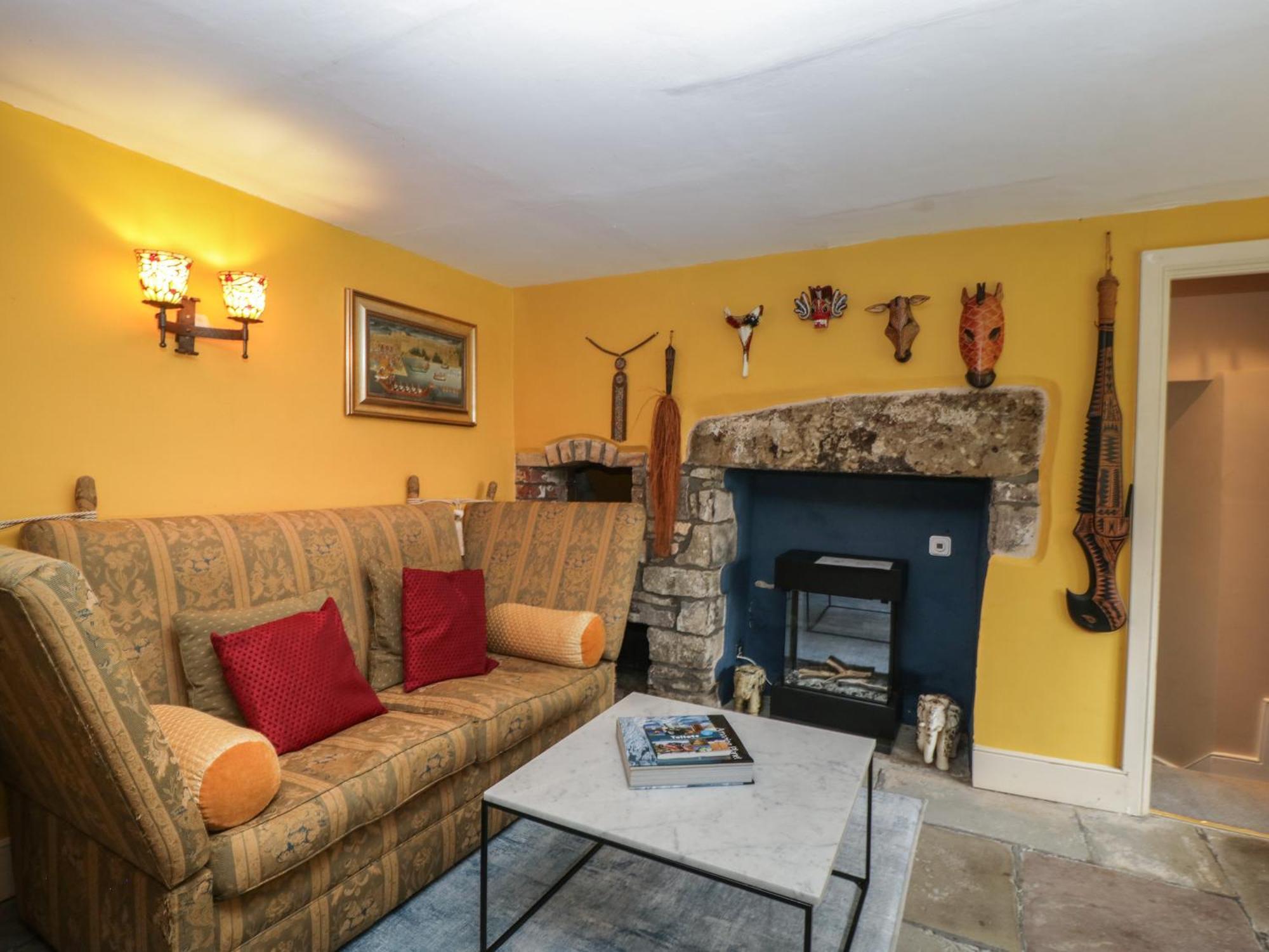 Danby Lodge Lydney Buitenkant foto
